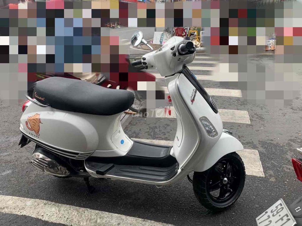Dư xe nên cần bán Vespa LX Trắng - BS TP. Mua bán Xe máy tại Quận 6 Tp Hồ Chí Minh được đăng bởi Trân hình 3