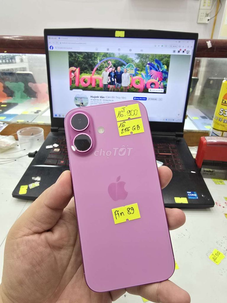 Apple iPhone 16 Thường 256GB - Có Ổ Sim. Mua bán Điện thoại tại Thành phố Long Xuyên An Giang được đăng bởi Facebook Cầm Đồ Thúy Vân hình 1