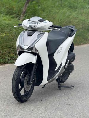 Sh 2017 phanh ABS biển 43 máy móc rin ngon chạy nh. Mua bán Xe máy tại Quận Liên Chiểu Đà Nẵng được đăng bởi Nhật Tình