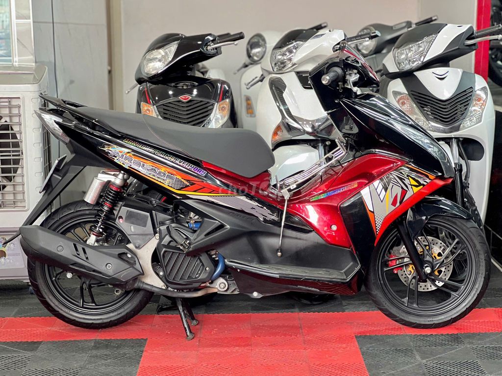 💥 Airblade 125 mắt cú 2014 UP 150 kiễng, BSTP 9chủ. Mua bán Xe máy tại Thành phố Thủ Đức Tp Hồ Chí Minh được đăng bởi XE MÁY THỦ ĐỨC hình 1