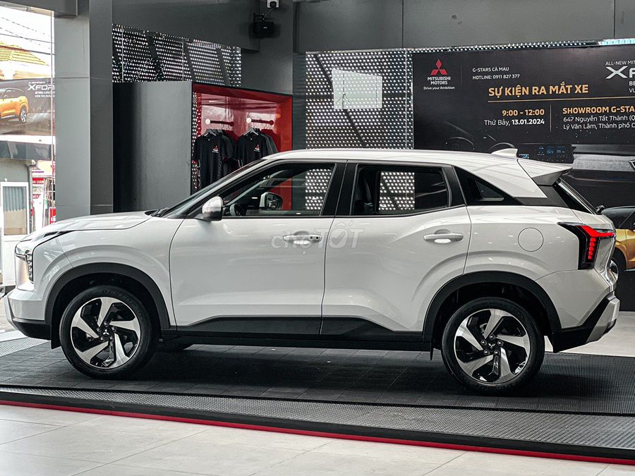 XFORCE TRẢ TRƯỚC CHƯA ĐẾN 100 TRIỆU NHẪN XE NGAY. Mua bán Ô tô tại Quận 1 Tp Hồ Chí Minh được đăng bởi Mitsubishi Trần Hưng Đạo hình 3