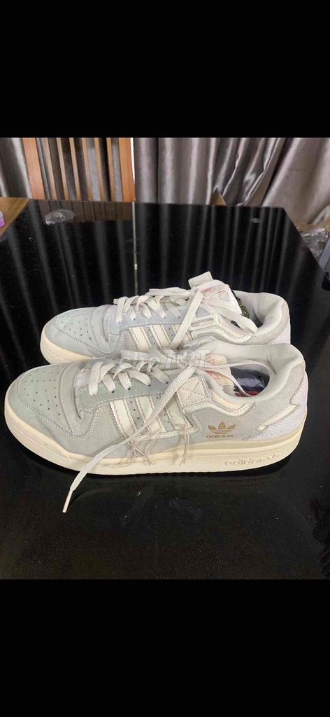 Giày thể thao 2 hand Adidas chính hãng size 43. Mua bán Giày dép tại Quận Sơn Trà Đà Nẵng được đăng bởi phuong anh hình 1