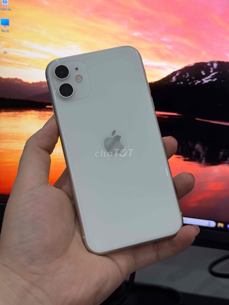IPhone 11 64Gb Trắng Quốc Tế Zin All. Mua bán Điện thoại tại Quận Gò Vấp Tp Hồ Chí Minh được đăng bởi TP Store Chuyên IPhone Samsung hình 1
