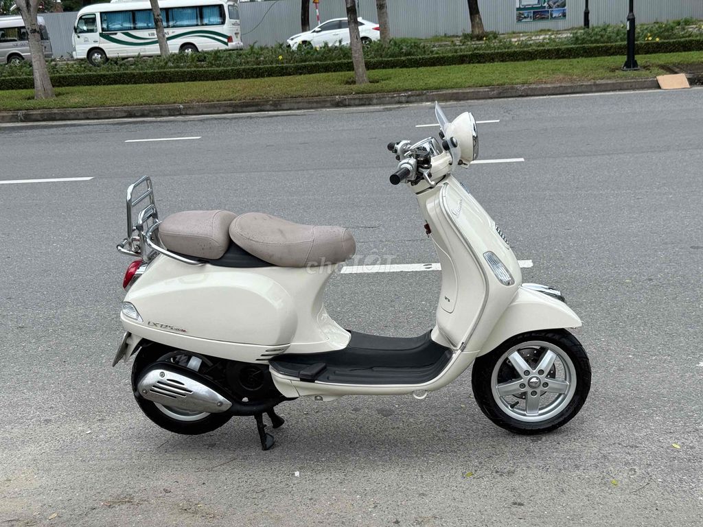 ❌VESPA LXV 3VIE GHI ĐÔNG TRẦN YÊN RỜI XE NHẬP Ý. Mua bán Xe máy tại Quận Liên Chiểu Đà Nẵng được đăng bởi Anh po hình 2