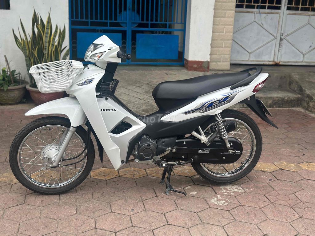 wave alpha 2023 mới chạy 7 nghìn xe zin cứng 16tr5. Mua bán Xe máy tại Thành phố Quảng Ngãi Quảng Ngãi được đăng bởi Hien hình 5