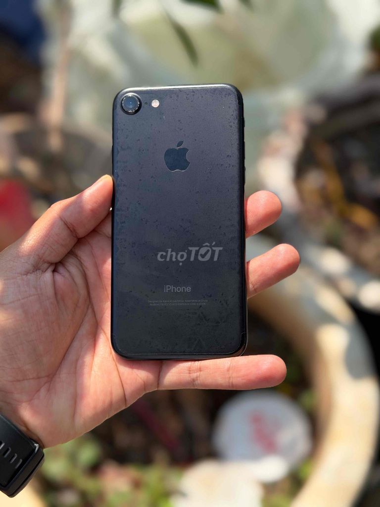 iPhone 7 - 256gb cài sẵn Youtube sử dụng Apple Car. Mua bán Điện thoại tại Thành phố Buôn Ma Thuột Đắk Lắk được đăng bởi Đức Anh Retail hình 1