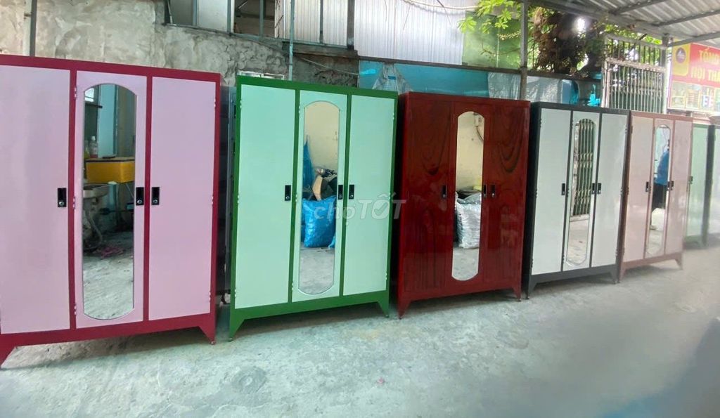 TỦ SẮT;; TỦ SẮT[ TỦ QUẦN ÁO SẮT -- TỦ QUẦN ÁO . Mua bán Tủ, kệ gia đình tại Thành phố Thủ Đức Tp Hồ Chí Minh được đăng bởi Tổng Kho Nội Thất Sài Gòn hình 1