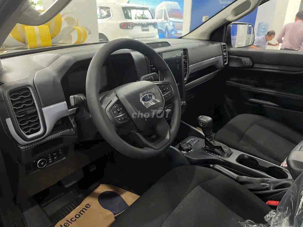 Ford Ranger 2025 XLS 2.0L 4x2 AT Xe Mới. Mua bán Ô tô tại Quận 3 Tp Hồ Chí Minh được đăng bởi Trí Xe Ford hình 5