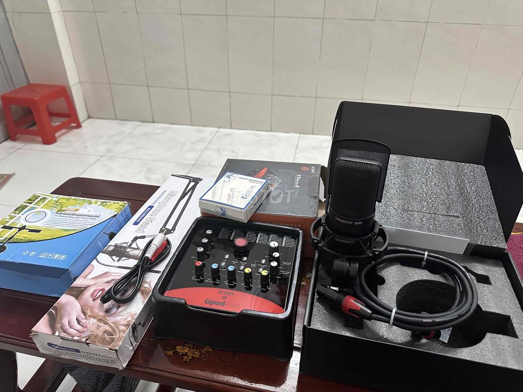 Sound Card ICON Upod Pro+ Mic SM8B. Mua bán Tivi, Âm thanh tại Quận 7 Tp Hồ Chí Minh được đăng bởi Phạm văn Hội hình 1