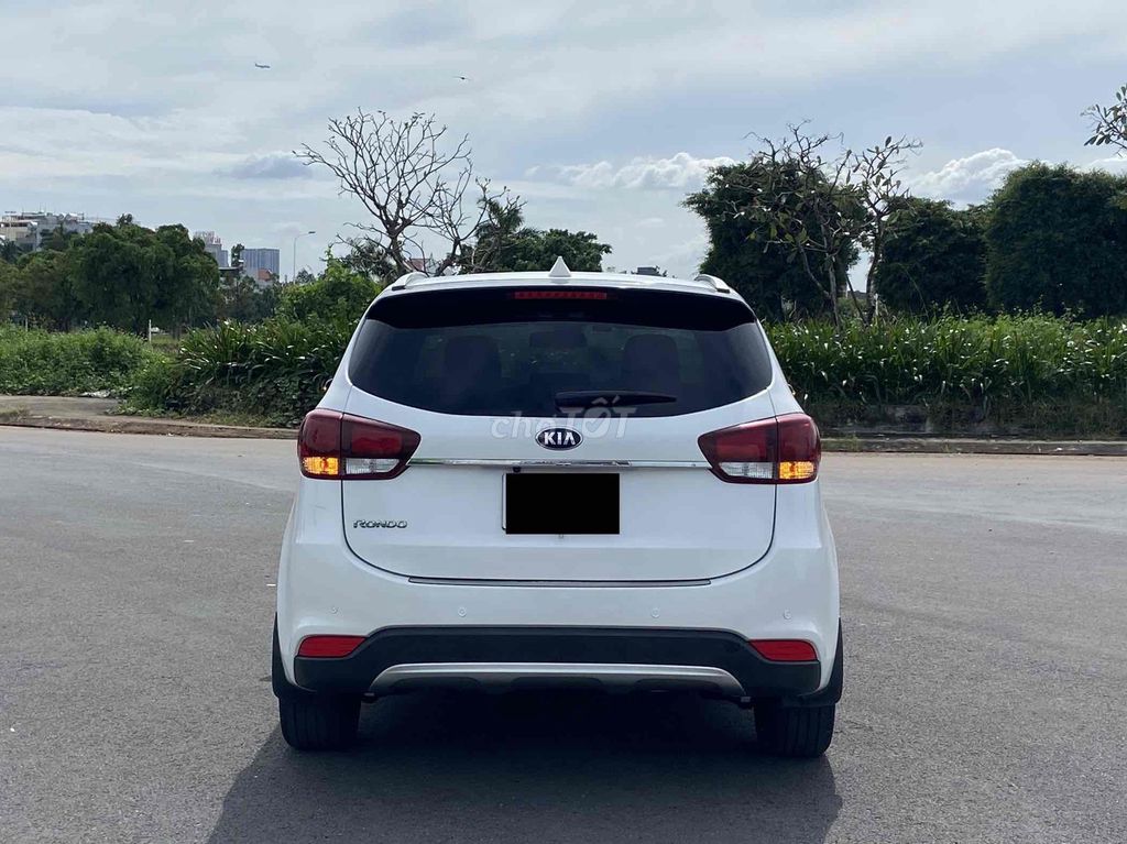 Kia Rondo 2018 2.0 GAT - 60700 km. Mua bán Ô tô tại Thành phố Thủ Đức Tp Hồ Chí Minh được đăng bởi Quang  hình 5
