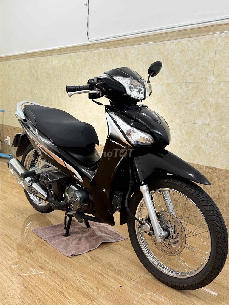 Future up wave i ( Nợ xấu đưa trước 11🍠 ). Mua bán Xe máy tại Quận 8 Tp Hồ Chí Minh được đăng bởi Phạm Đức hình 8