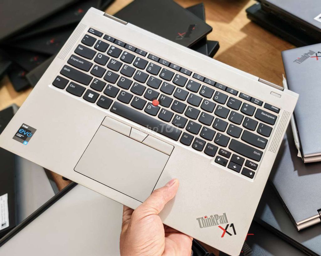 Thinkpad X1 Titanium Yoga, màn 2K xoay gập. Mua bán Laptop tại Quận Cẩm Lệ Đà Nẵng được đăng bởi Thinkpad US I i10store com  hình 1