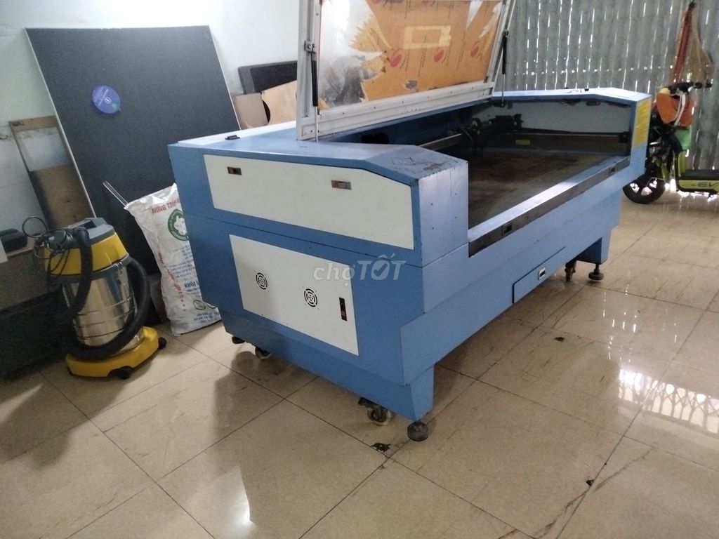 Máy cắt laser 130w 1380 đã qua sử dụng. Mua bán Đồ chuyên dụng, Giống nuôi trồng tại Huyện Hóc Môn Tp Hồ Chí Minh được đăng bởi phạm  phương dung hình 1