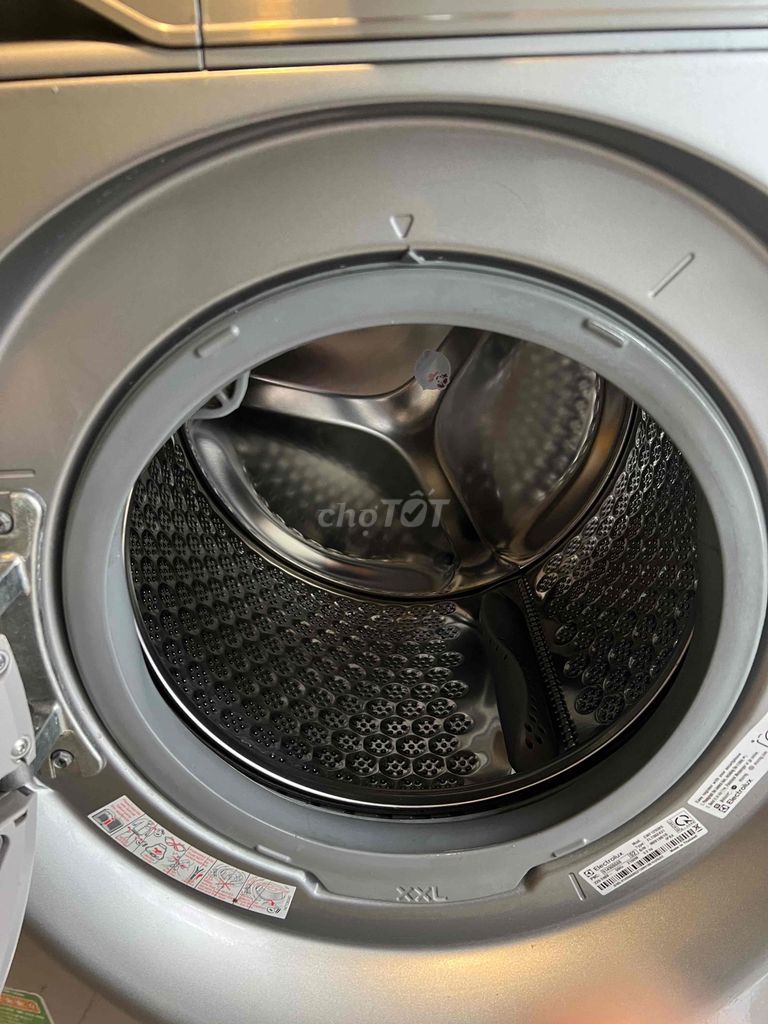 Máy giặt Electrolux EWF12938S 9kg màu xám