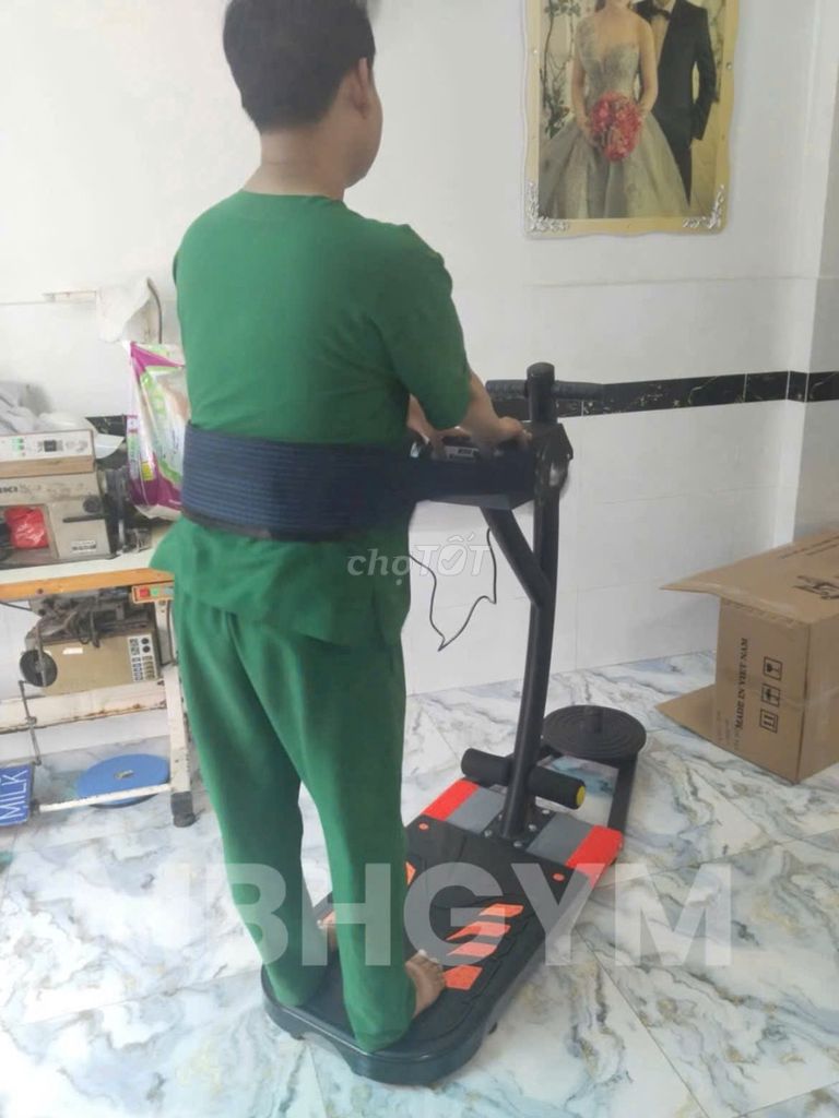 Máy massage bụng MBHGYM Đen MX2021. Mua bán Nội thất, đồ gia dụng khác tại Thành phố Thủ Đức Tp Hồ Chí Minh được đăng bởi KHO MÁY CHẠY BỘ  hình 1