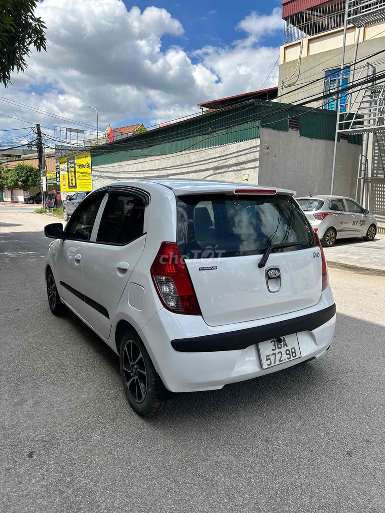 Hyundai Grand i10 2008 1.1 MT. Mua bán Ô tô tại Thành phố Thanh Hóa Thanh Hóa được đăng bởi Hoàng Tuấn hình 4