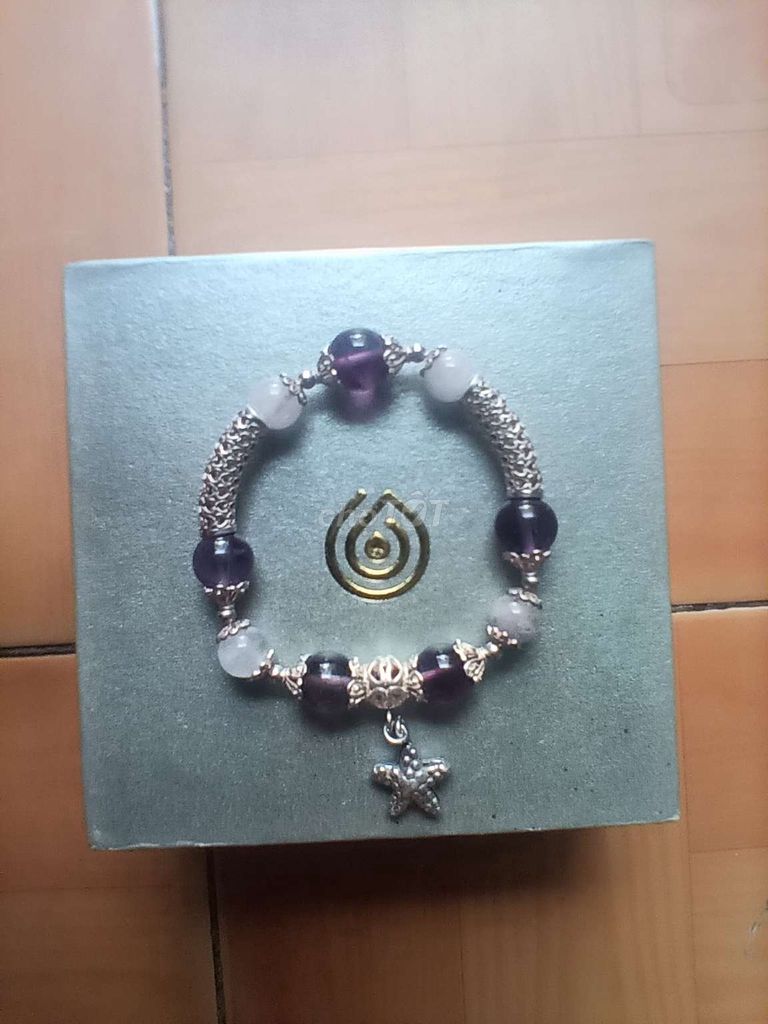 Vòng tay đá thạch anh tím trắng unisex. Mua bán Đồ sưu tầm, đồ cổ tại Thành phố Thủ Đức Tp Hồ Chí Minh được đăng bởi TAM HOANG  hình 1
