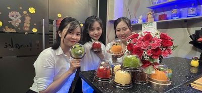 tuyển 5 pv karaoke. Việc làm tại Quận 1 Tp Hồ Chí Minh được đăng bởi Công ty tnhh Miki- Saki hình 1