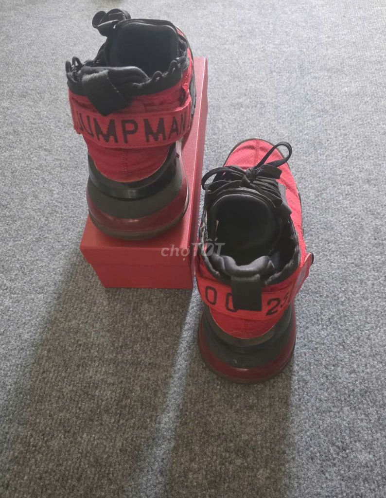 Giày thể thao Nike Air Jordan Proto Max 720. Mua bán Giày dép tại Quận Hoàng Mai Hà Nội được đăng bởi Lãng Du hình 1