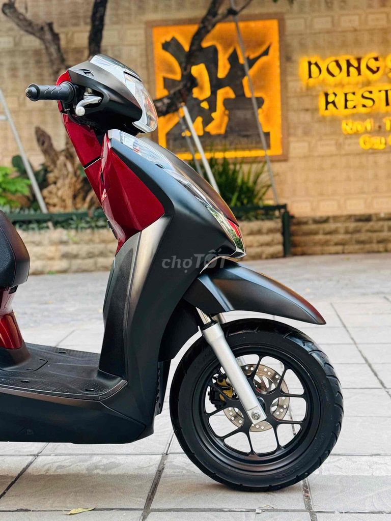 Lead 125fi đen nhám cuối 2018 đen nhám zin 100%. Mua bán Xe máy tại Quận Cầu Giấy Hà Nội được đăng bởi nguyễn bích thuỷ hình 2