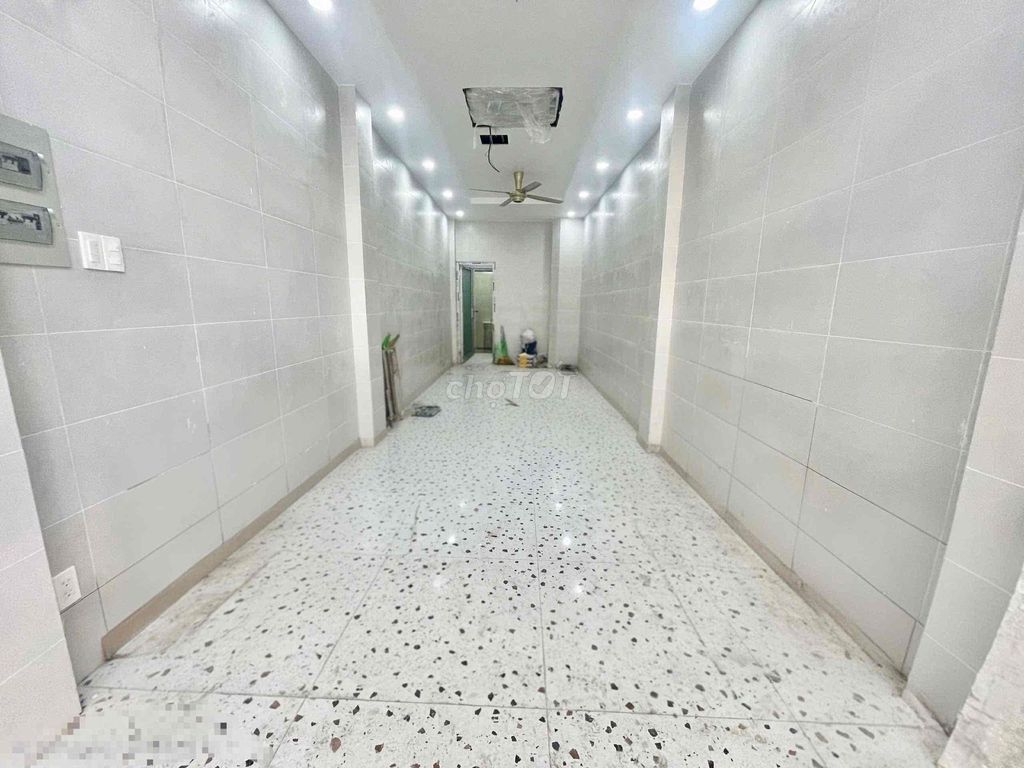 💥💥MẶT TIỀN ĐÔNG XE FULL MÁY LẠNH XÂY MỚI 100%