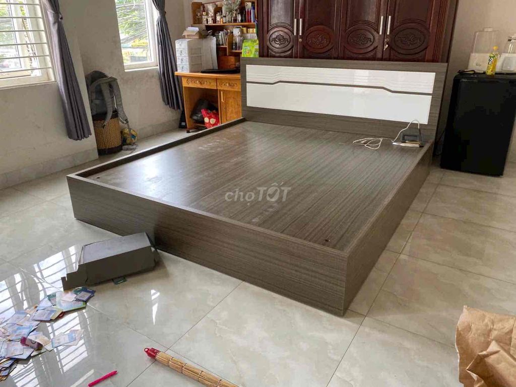 Giường ngủ Gỗ MDF 1m6 x 2m có ngăn kéo. Mua bán Giường, chăn ga gối nệm tại Thành phố Buôn Ma Thuột Đắk Lắk được đăng bởi Ẩn danh hình 1