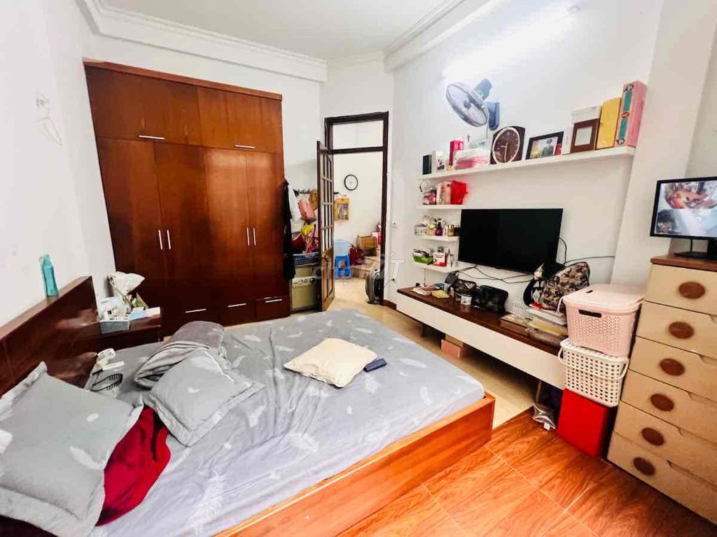 BÁN NHÀ ĐÀO TẤN - MẶT TIỀN RỘNG - PHÒNG VƯỢNG KHÍ - NGÕ THÔNG. Mua bán nhà ở tại Quận Ba Đình Hà Nội được đăng bởi Nguyễn Hiền Land hình 2