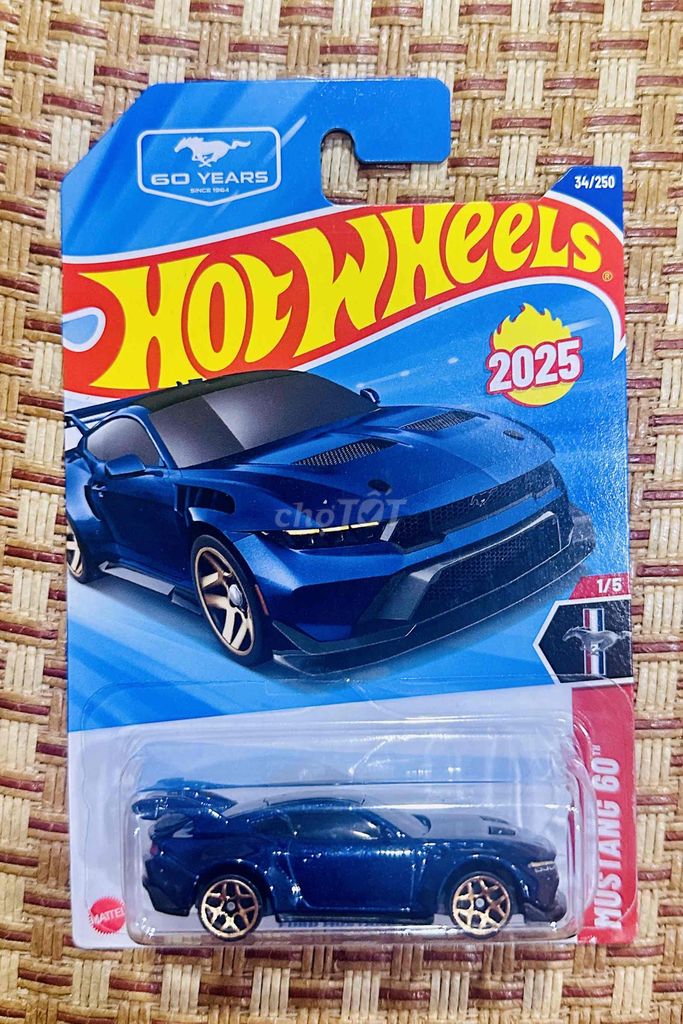 Xe mô hình Hot Wheels Kim loại Nhiều màu. Mua bán Sở thích khác tại Quận Bình Thạnh Tp Hồ Chí Minh được đăng bởi Phan Thiên Khang hình 1