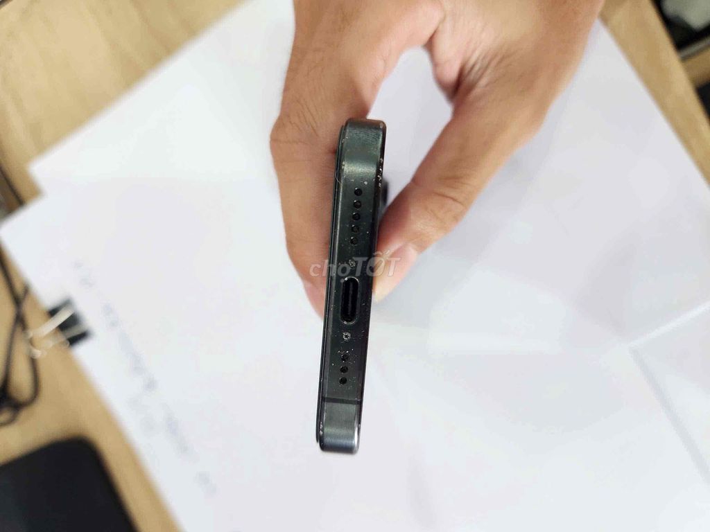 Cần bán iphone 15 pro lock.Chưa CNC. Đủ điều kiện. Mua bán Điện thoại tại Thành phố Buôn Ma Thuột Đắk Lắk được đăng bởi Phúc hình 4