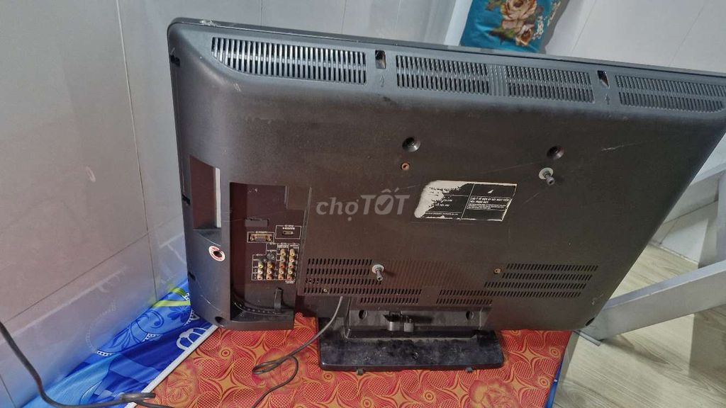 Tivi Toshiba 32 inch Hư cáp màn hình. Mua bán Tivi, Âm thanh tại Quận Bình Tân Tp Hồ Chí Minh được đăng bởi nhuongvõ hình 1