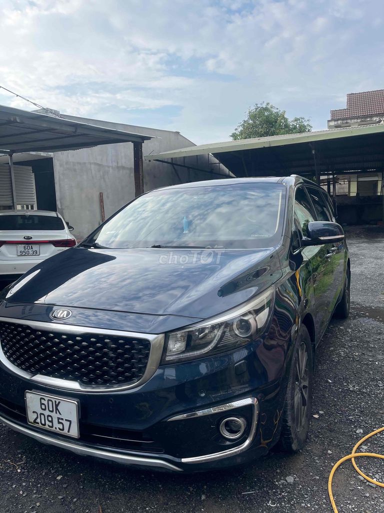 Kia Sedona 2018 2.2 DATH bản full. Mua bán Ô tô tại Thành phố Biên Hòa Đồng Nai được đăng bởi Tấn Bằng hình 2