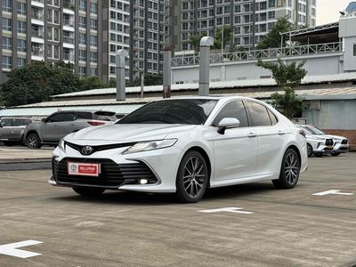 Toyota Camry 2.5Q 2022 - Xăng Cao Cấp - Cực Chất. Mua bán Ô tô tại Quận Bình Thạnh Tp Hồ Chí Minh được đăng bởi Công Sang