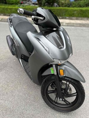 Honda SH 2025!! 350i nhập khẩu ý / chạy lướt.. Mua bán Xe máy tại Quận Hoàng Mai Hà Nội được đăng bởi Xe Máy Quân Oanh  hình 1