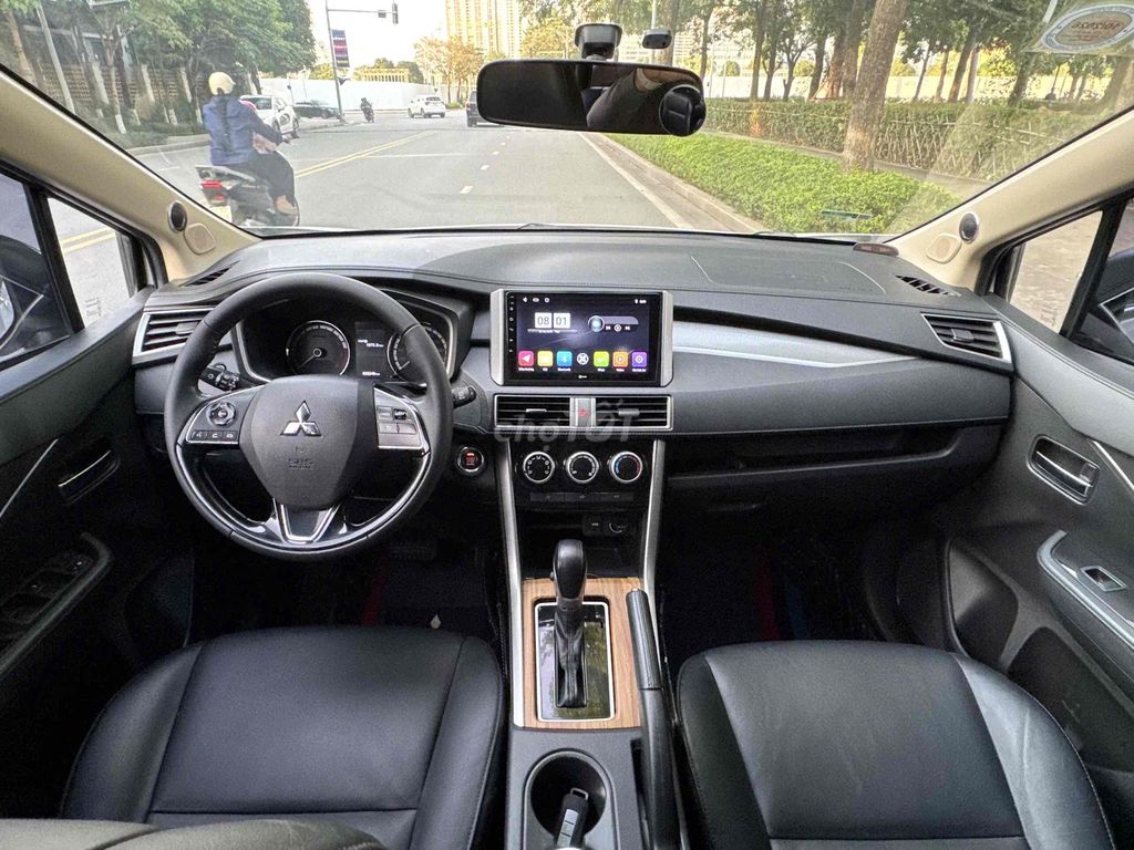 Mitsubishi Xpander 2020 AT -58000 km xe 7 chỗ đẹp. Mua bán Ô tô tại Quận Cầu Giấy Hà Nội được đăng bởi TRUNG HIẾU AUTO hình 8