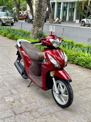 XE MÁY GIÁNG MẠNH - Vision 2020 Cao Cấp Đỏ. Mua bán Xe máy tại Quận Hai Bà Trưng Hà Nội được đăng bởi Đức Anh