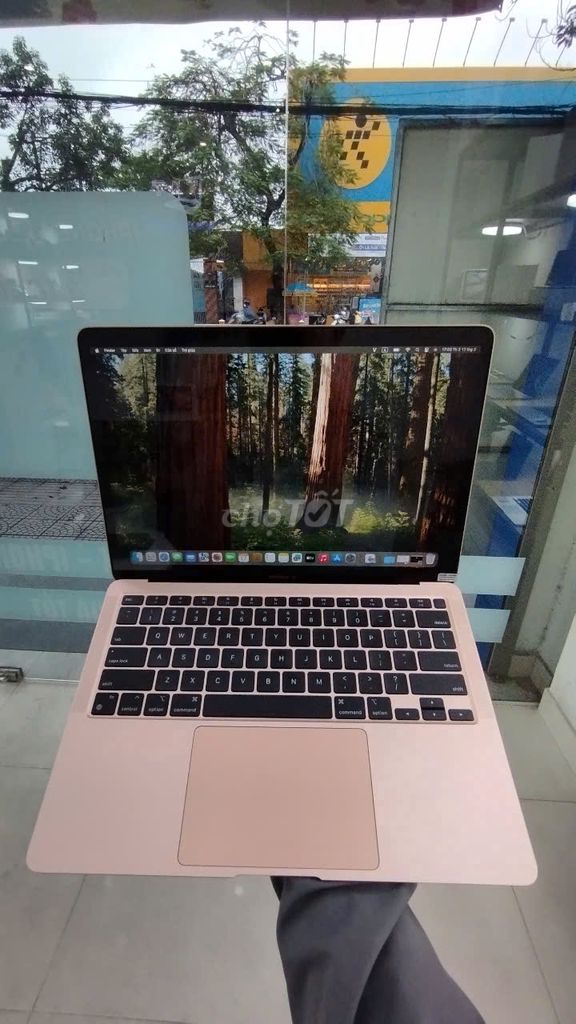 Macbook M1 Ram 8GB SSD 256GB SALE RẺ GIÁ SOCK