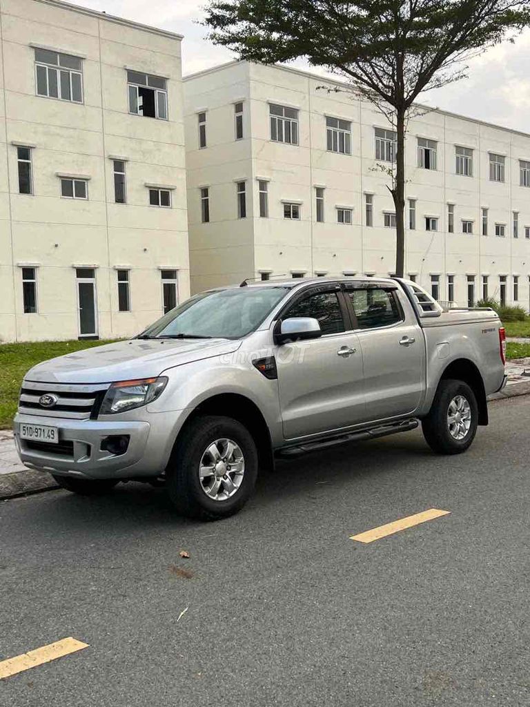 Ford Ranger 2013 số tự động bản đủ , chính chủ gđ