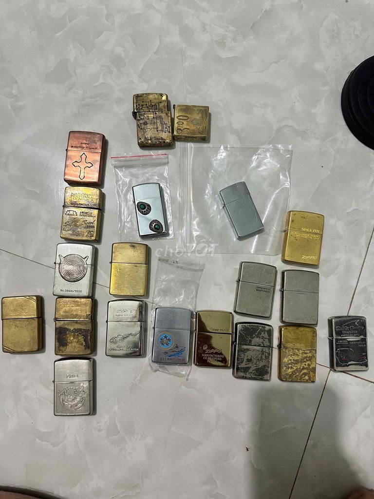 Vỏ bật lửa Zippo La Mã. Mua bán Đồ sưu tầm, đồ cổ tại Huyện Đồng Phú Bình Phước được đăng bởi Hoàng Đức Thái hình 1