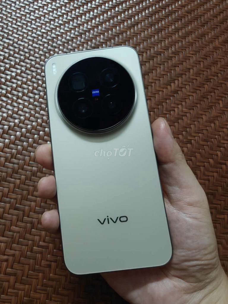X300 Pro 16GB/512GB Vàng sa mạc Nội địa. Mua bán Điện thoại tại Quận Thanh Xuân Hà Nội được đăng bởi Bạch Trần hình 1