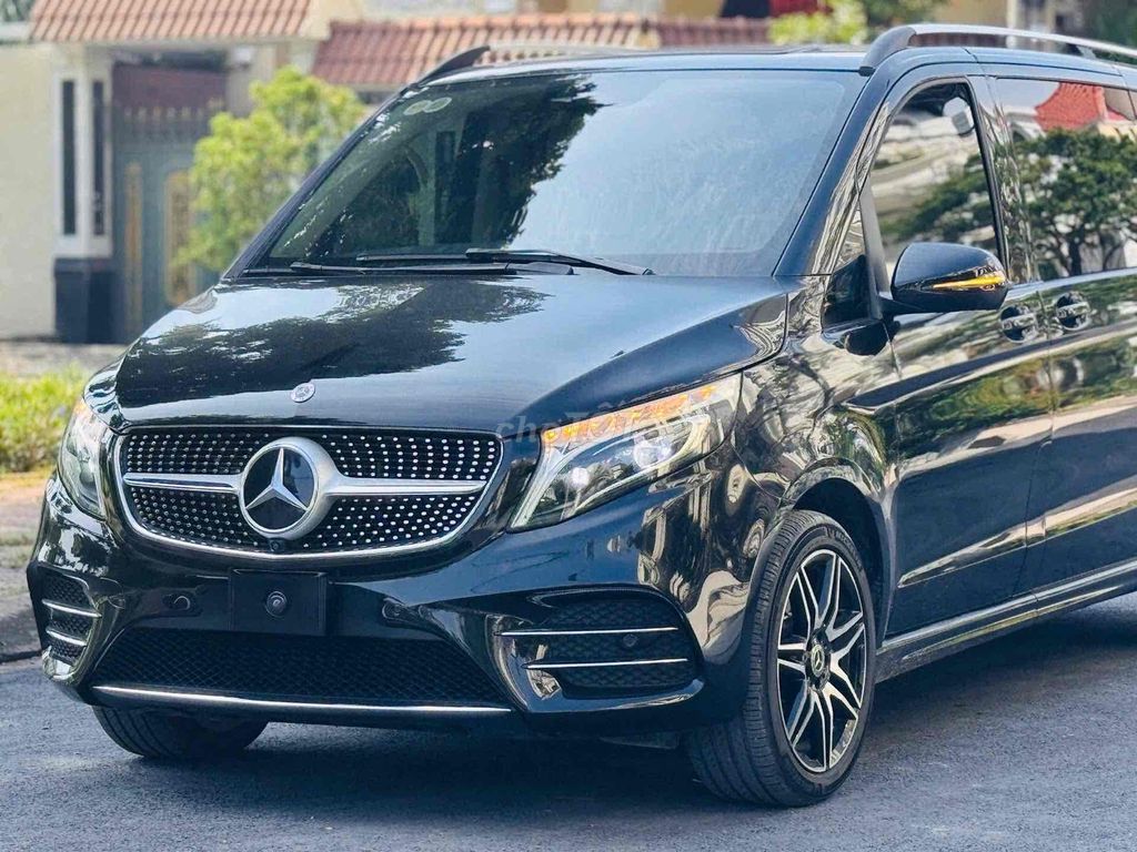 Mercedes Benz V250AMG Model 2023 - Bank 90%. Mua bán Ô tô tại Quận 7 Tp Hồ Chí Minh được đăng bởi PHÁT ĐẠT LUXURY CAR hình 3