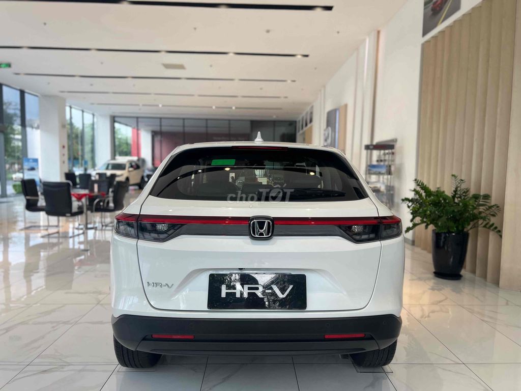 Honda HR-V 2025 G, vay ngân hàng bao đậu. Mua bán Ô tô tại Quận 7 Tp Hồ Chí Minh được đăng bởi SHOWROOM HONDA ÔTÔ QUẬN 7 hình 6