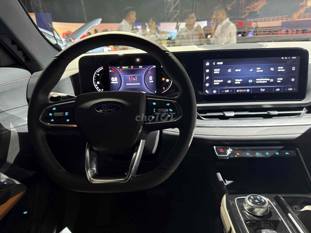 2025 Titanium X 1.5 AT Đỏ mới Bank 85% lãi 7,5%. Mua bán Ô tô tại Thành phố Thủ Đức Tp Hồ Chí Minh được đăng bởi FORD THỦ ĐỨC TRẦN THẮNG  hình 7