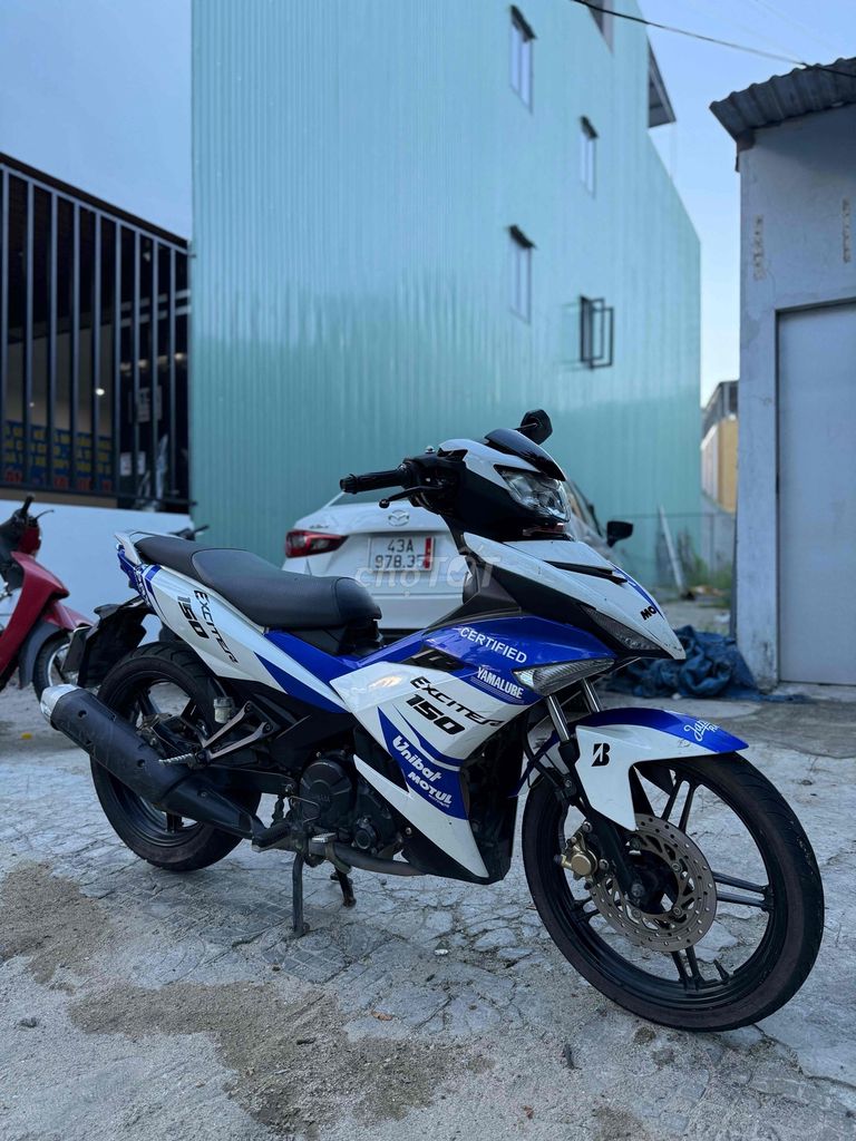 Yamaha Exciter 150 2017 Up đèn Led B.số 92. Mua bán Xe máy tại Quận Liên Chiểu Đà Nẵng được đăng bởi Hòa Xe Máy Cũ hình 3