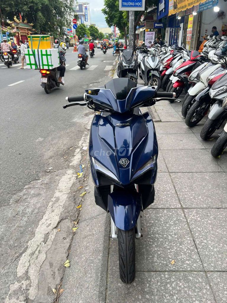 Honda Air Blade 2019 Синий Б/У