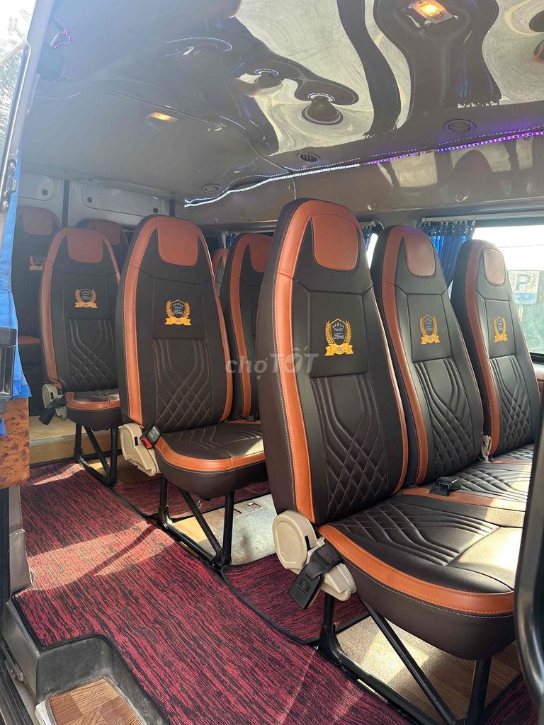 Ford Transit 2016 16 chỗ 210000 km. Mua bán Phương tiện khác tại Quận Long Biên Hà Nội được đăng bởi Nguyễn Văn Tuấn hình 6