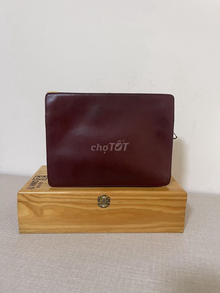 Clutch Cartier full da sang trọng diện tết