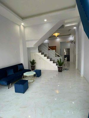 Bán nhà Huỳnh Tấn Phát