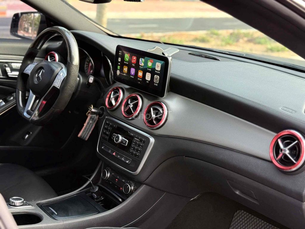 Mercedes Benz CLA 250 4matic model 2015. Mua bán Ô tô tại Quận 8 Tp Hồ Chí Minh được đăng bởi Khoa nguyễn hình 9
