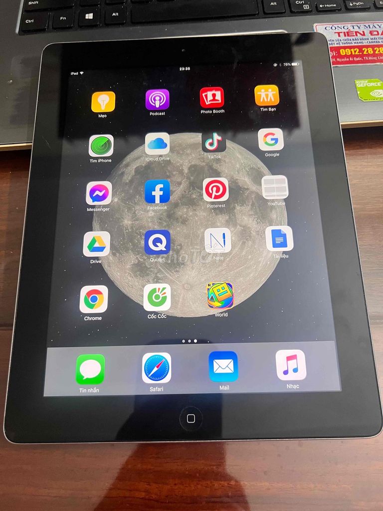 Apple iPad 2 Đen. Mua bán Máy tính bảng tại Thị xã Hồng Lĩnh Hà Tĩnh được đăng bởi Hoàng Linh hình 1