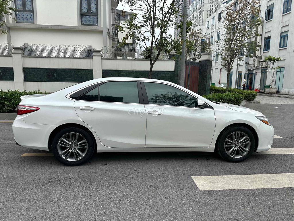 Toyota Camry 2015 SE nhập Mỹ. Mua bán Ô tô tại Quận Hà Đông Hà Nội được đăng bởi TIẾN QUÂN CAR hình 4